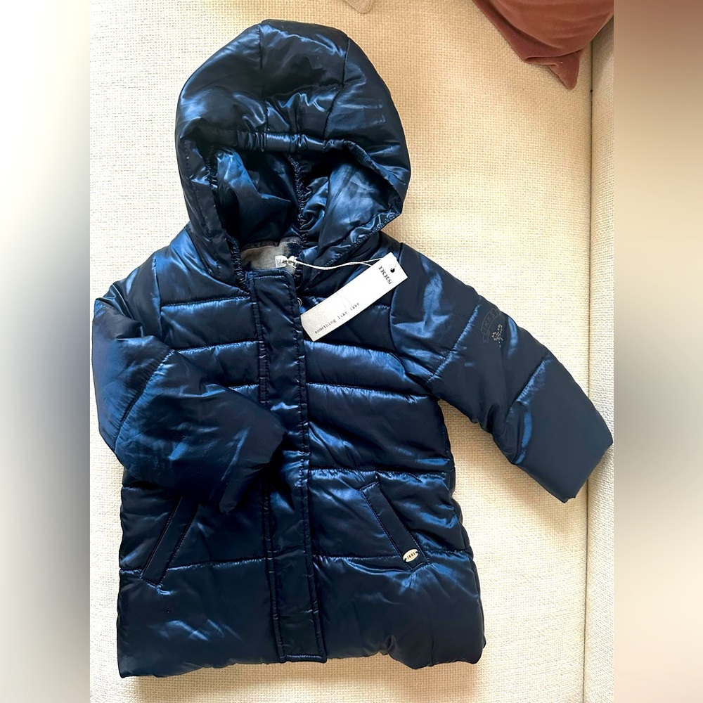 Brand new IKKS navy puffy coat, size 18months